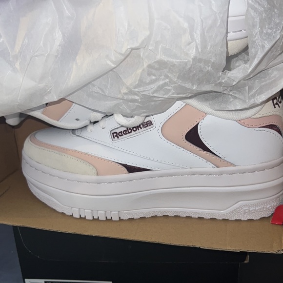 REEBOK CLUB C EXTRA PLATFORM CASUAL SHOES - Picture 3 of 10